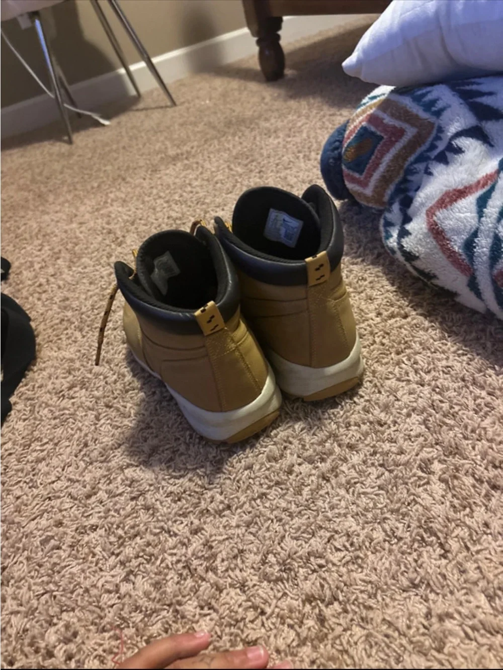 Nike Men's Wheat Brown Work-Style Hiking Boots